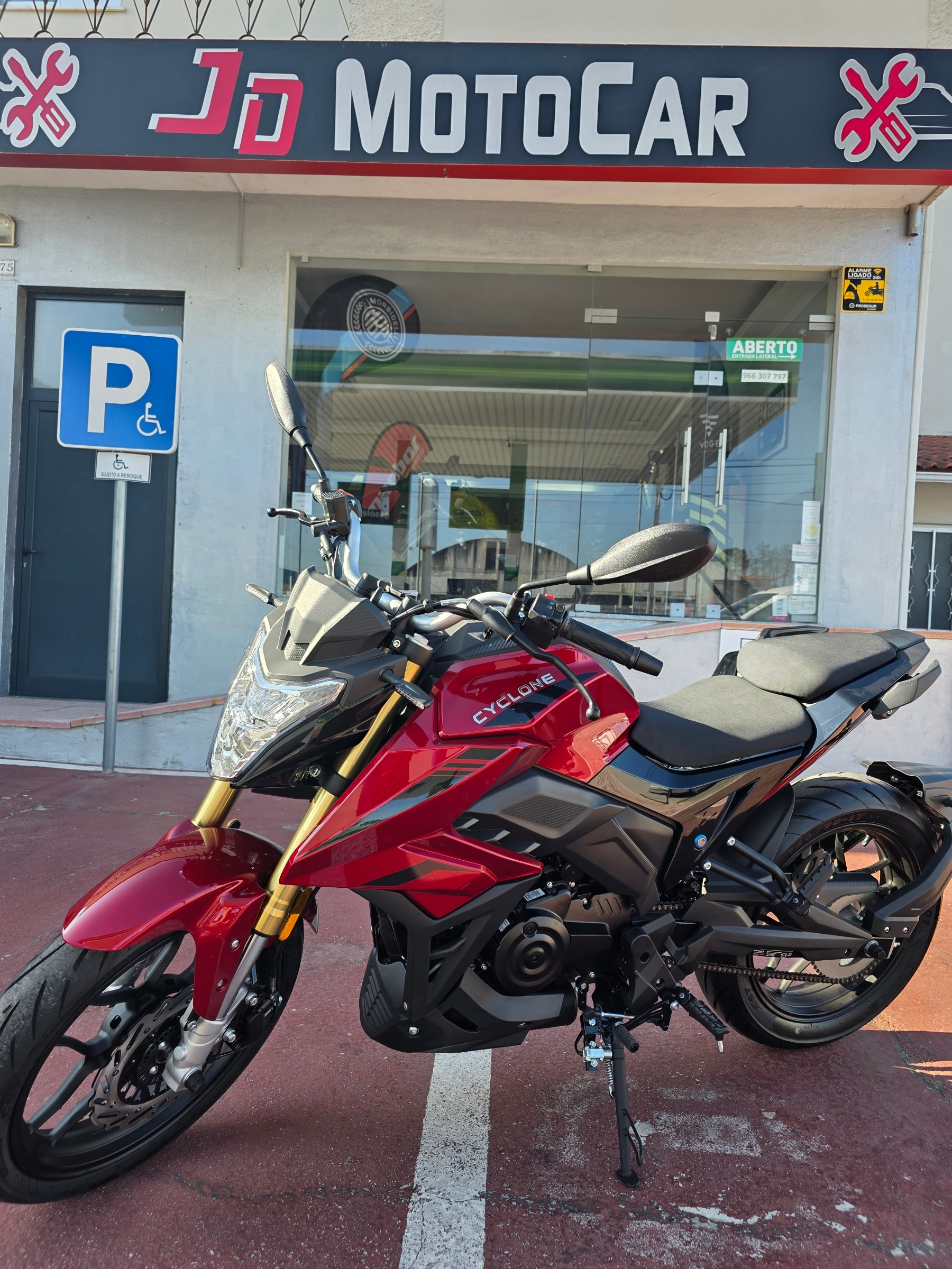 Cyclone Battlo 125