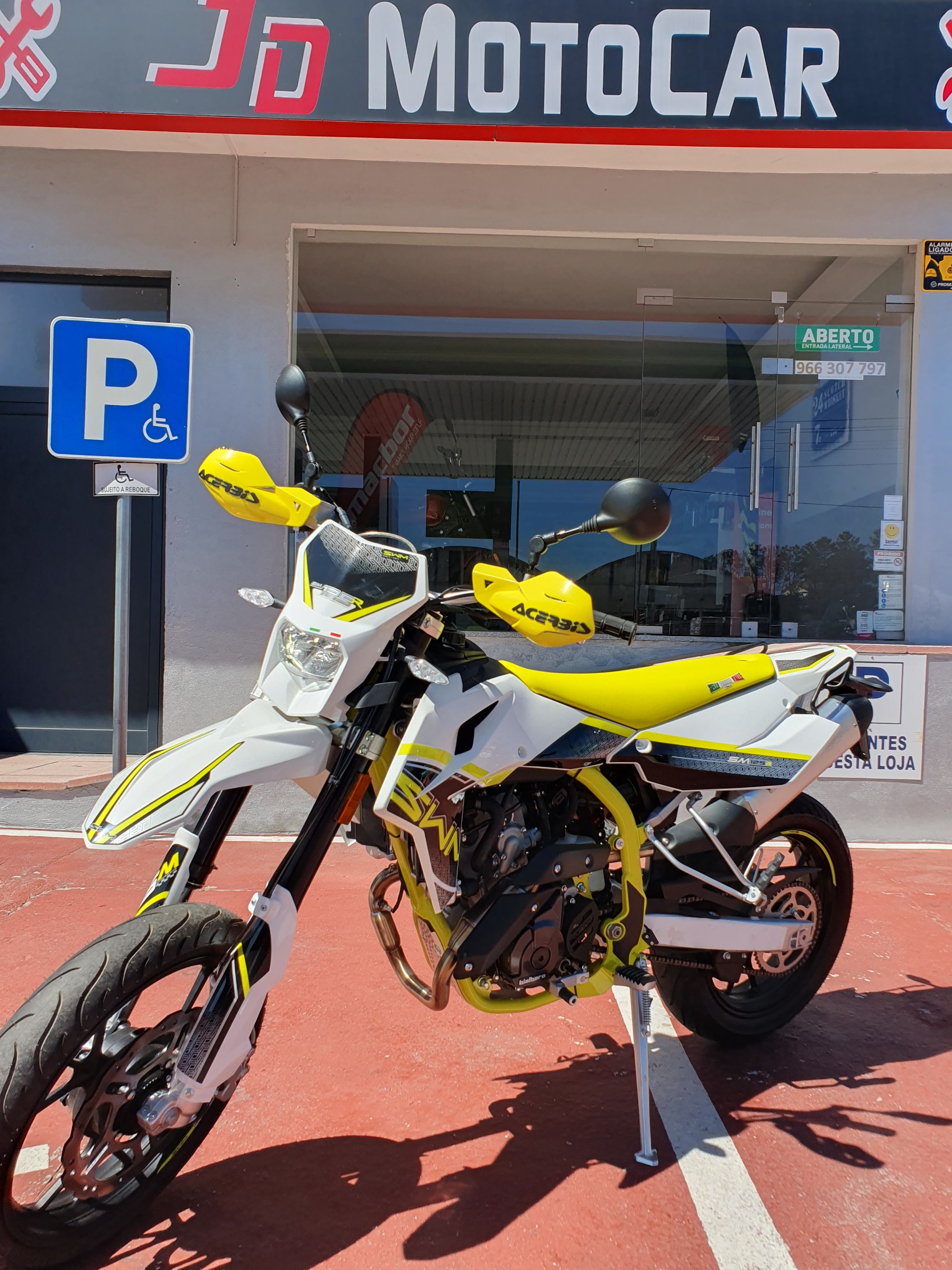 SWM 125 R (ABS)