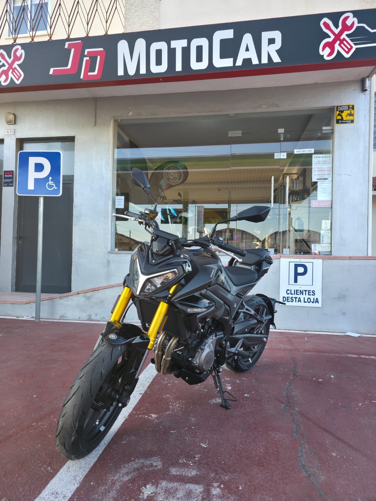 Morbidelli F352
